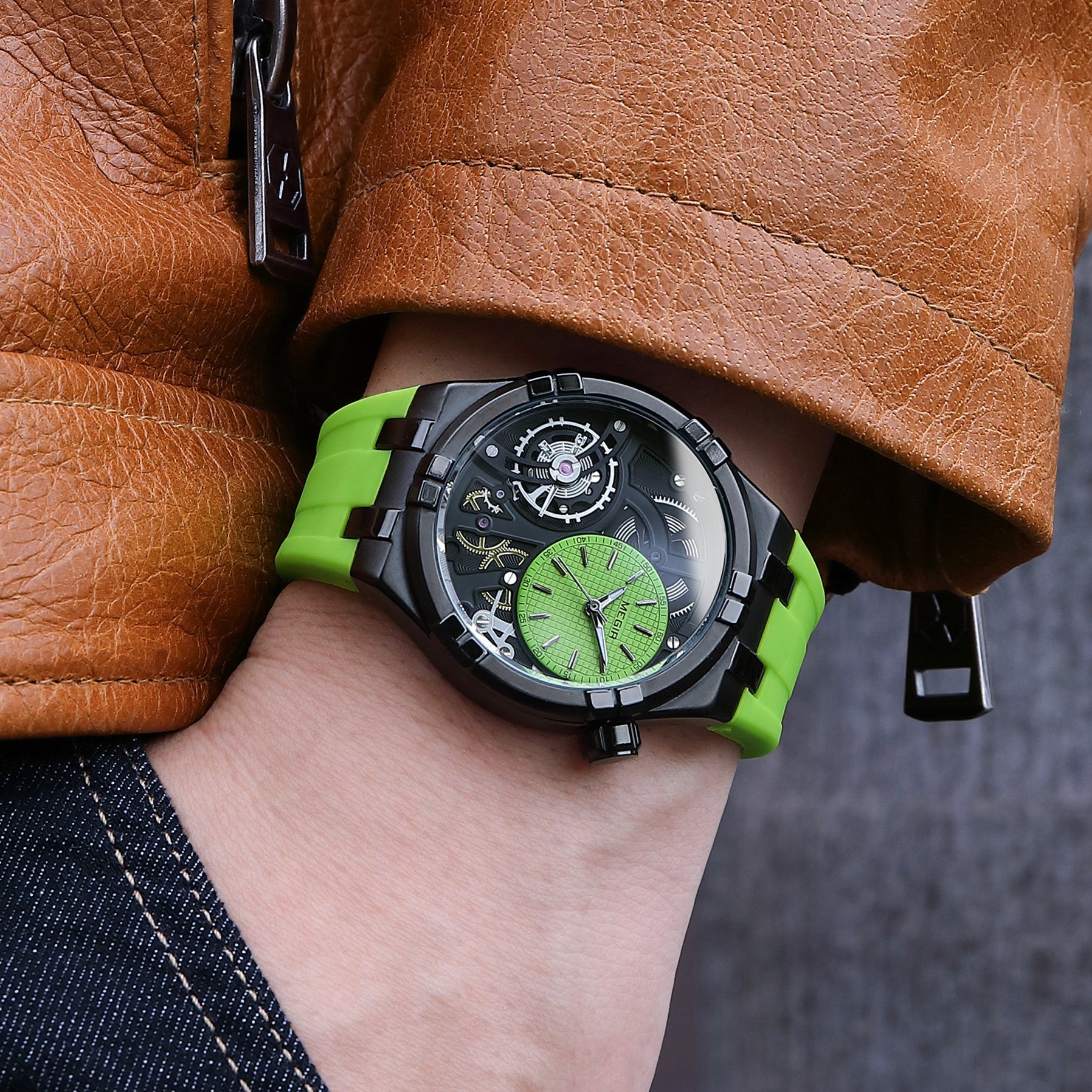 MEGIR Hollow Sport 8111