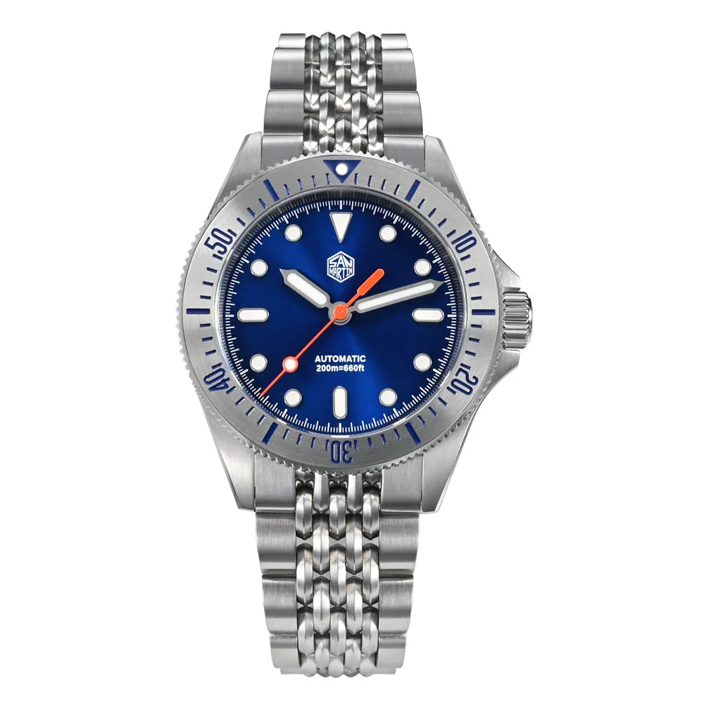 San Martin Diver